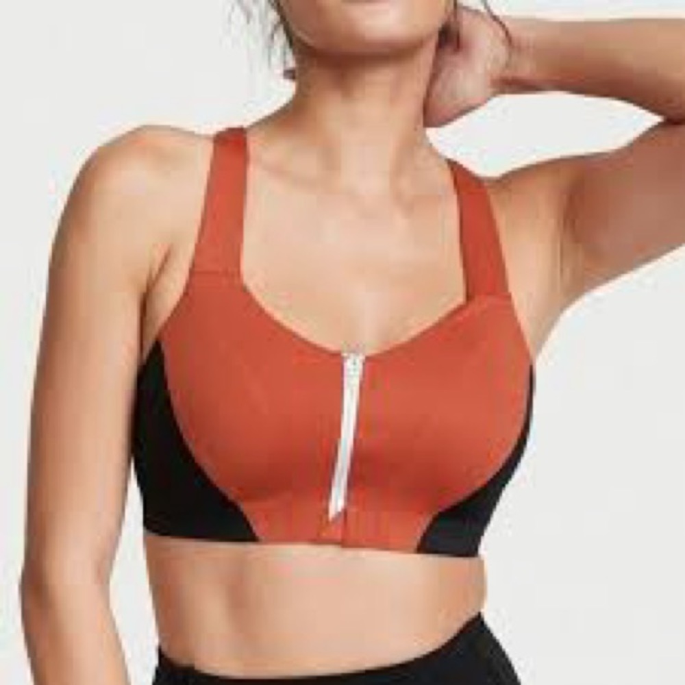 Victoria’s Secret Knockout Maximum Support Colorblock Front-Close Sport Bra